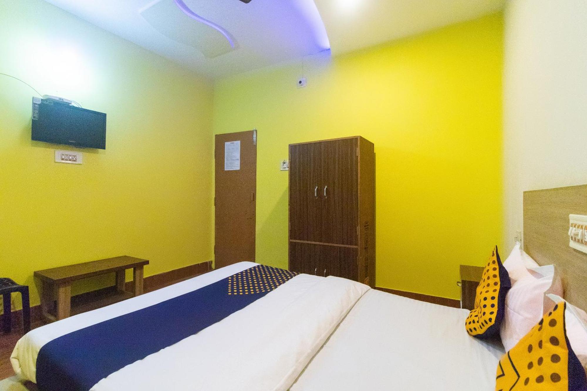 Spot On Prabir Residency Inn Urāli Εξωτερικό φωτογραφία